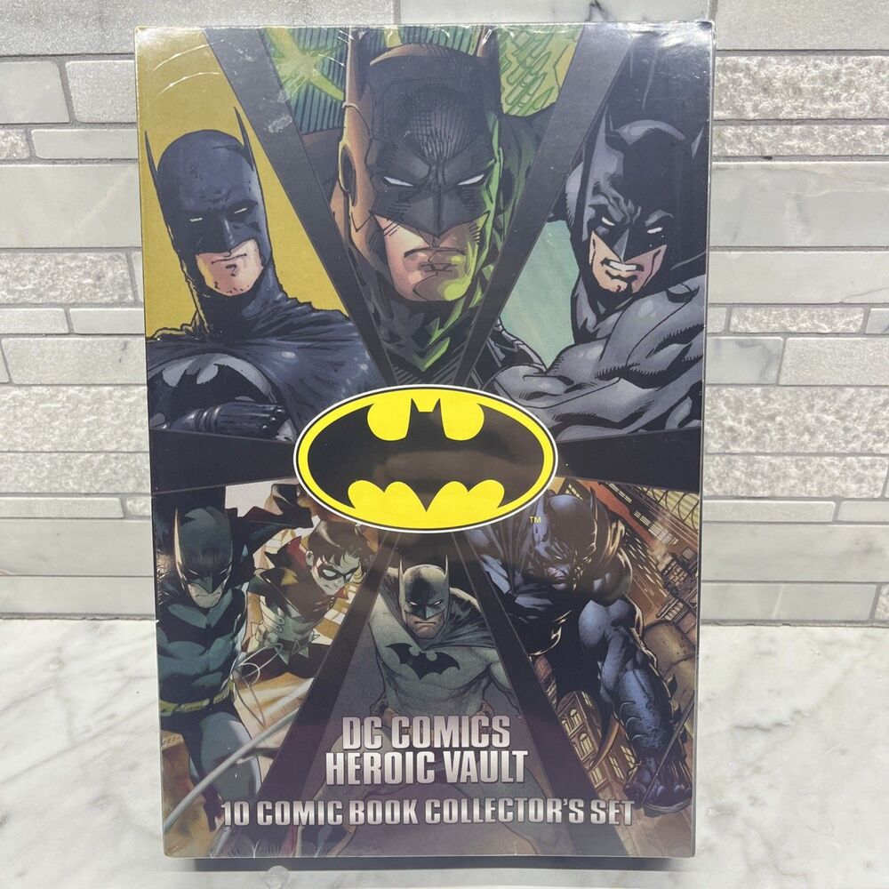 DC Comics BATMAN 10 #1’s Heroic Vault Absolute Collector's Set Dark Knight ETC.